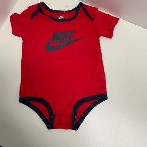 Nike Baby Boys Onesie 6/9 months
